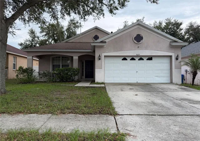Photo 2 of Single family home for sale at 3029 Summer Cruise Dr, Valrico, FL 33594 | MLS# TB8542472 | Listing updated on 2026-09-11