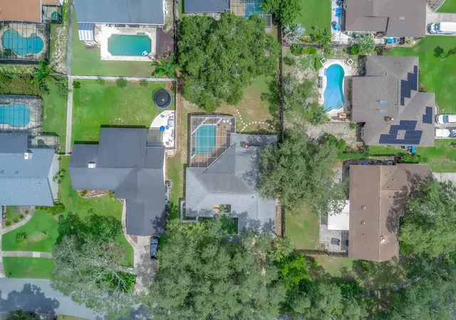 Photo 3 of Single family home for sale at 381 Haverlake Cir, Apopka, FL 32712 | MLS# O6436624 | Listing updated on 2026-10-04