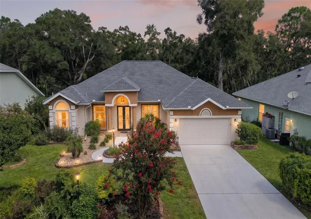 Photo 1 of Single family home for sale at 19647 Sw 93rd Pl, Dunnellon, FL 34432 | MLS# OM731087 | Listing updated on 2026-09-12