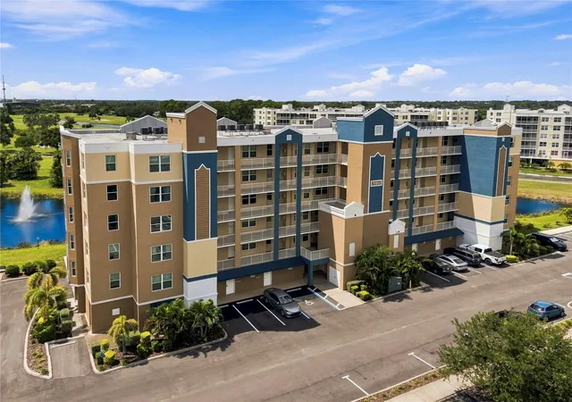 Photo 2 of Condo for sale at 960 Starkey Rd #7205, Largo, FL 33771 | MLS# TB8542542 | Listing updated on 2026-10-07