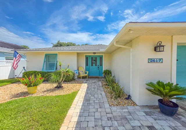 Photo 3 of Single family home for sale at 2617 S Daytona Ave, Flagler Beach, FL 32136 | MLS# FC320985 | Listing updated on 2026-09-26