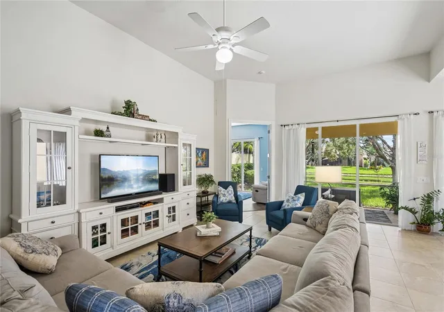 Photo 3 of Single family home for sale at 11962 Gennaro Ln, Orlando, FL 32827 | MLS# O6436693 | Listing updated on 2026-10-23