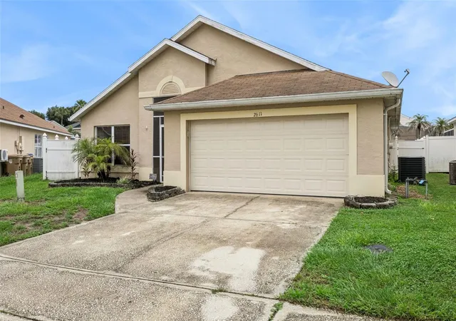 Photo 2 of Single family home for sale at 2611 Brookshire Ct, Kissimmee, FL 34746 | MLS# O6436706 | Listing updated on 2026-09-11