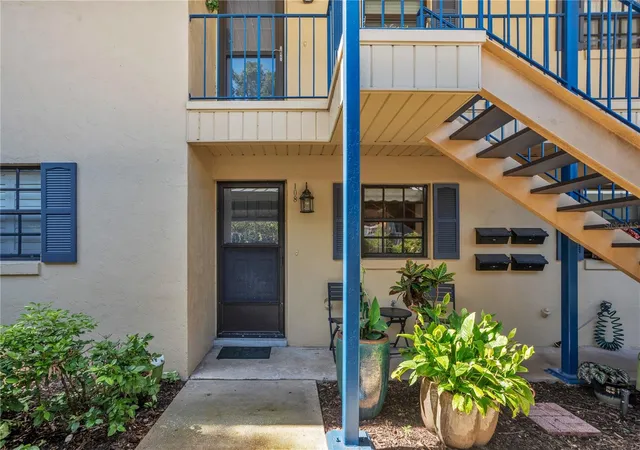 Photo 1 of Condo for sale at 110 N Tremain St #108, Mount Dora, FL 32757 | MLS# O6436710 | Listing updated on 2026-09-12