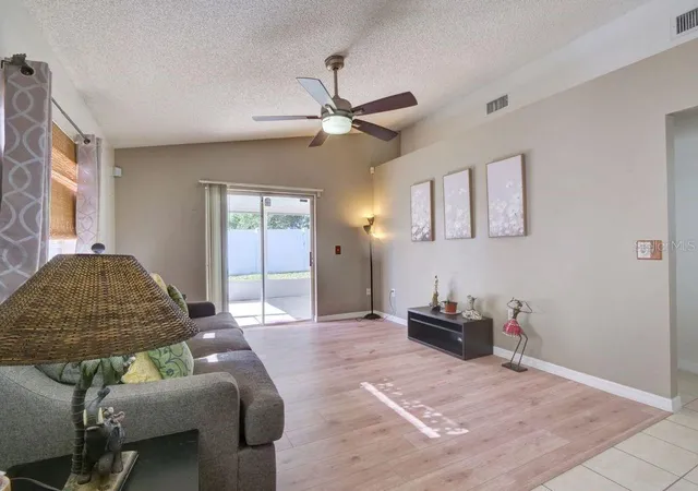 Photo 3 of Single family home for sale at 1012 Vista Palma Wy, Orlando, FL 32825 | MLS# O6436748 | Listing updated on 2026-10-10