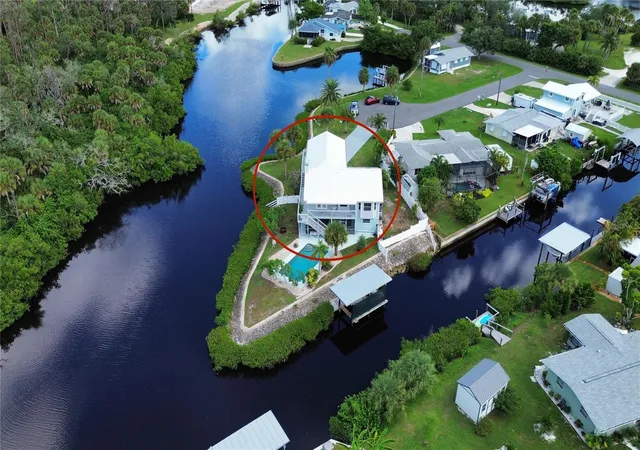 Photo 2 of Single family home for sale at 1167 Exeter Cir, Englewood, FL 34224 | MLS# A4704126 | Listing updated on 2026-10-24