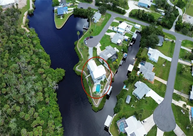 Photo 3 of Single family home for sale at 1167 Exeter Cir, Englewood, FL 34224 | MLS# A4704126 | Listing updated on 2026-10-24