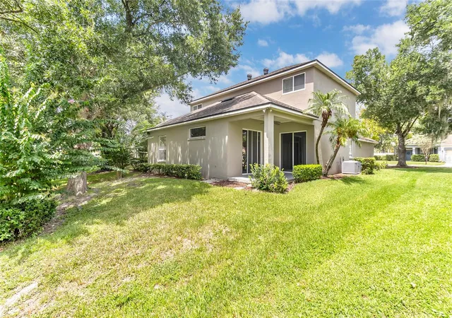 Photo 4 of Single family home for sale at 949 Pickfair Ter, Lake Mary, FL 32746 | MLS# O6436829 | Listing updated on 2026-09-15