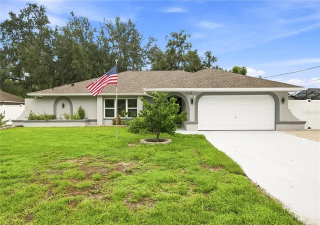 Photo 2 of Single family home for sale at 8345 Apple Orchard Rd, Spring Hill, FL 34608 | MLS# W7888936 | Listing updated on 2026-09-23