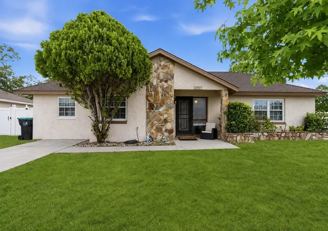 Photo 1 of Single family home for sale at 12927 Montana Woods Ln, ORLANDO, FL 32824 | MLS# O6436886 | Listing updated on 2026-10-07