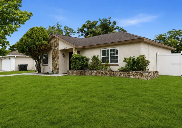 Photo 2 of Single family home for sale at 12927 Montana Woods Ln, ORLANDO, FL 32824 | MLS# O6436886 | Listing updated on 2026-10-07
