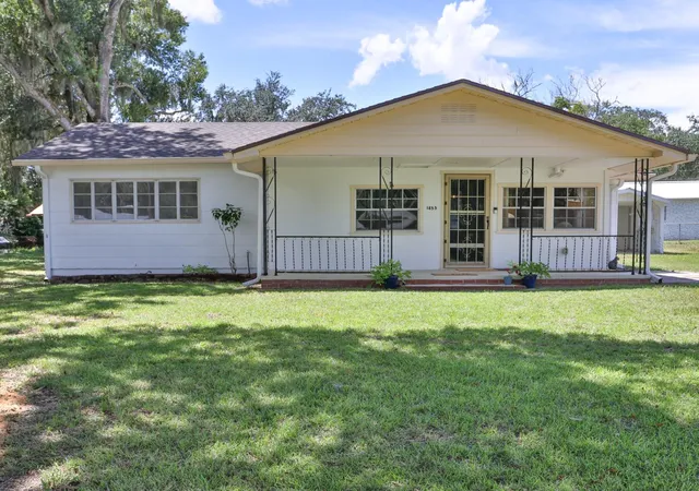 Photo 1 of Single family home for sale at 1855 E Valencia Dr, Bartow, FL 33830 | MLS# L4964604 | Listing updated on 2026-10-08