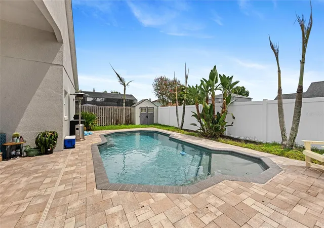 Photo 3 of Single family home for sale at 14006 Yellow Wood Cir, Orlando, FL 32828 | MLS# O6436951 | Listing updated on 2026-09-15