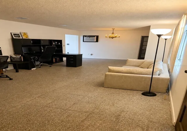 Photo 3 of Single family home for sale at 315 Lake Seminary Cir, Maitland, FL 32751 | MLS# S5156417 | Listing updated on 2026-10-07