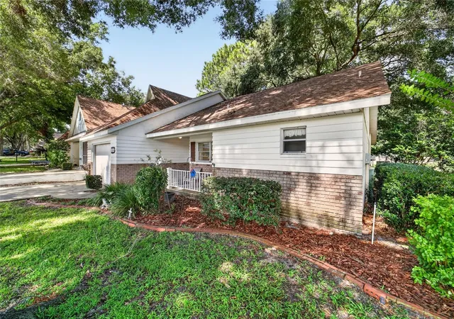 Photo 3 of House for sale at 9260 Sw 89Th Street Rd #C, Ocala, FL 34481 | MLS# OM731179 | Listing updated on 2026-09-15
