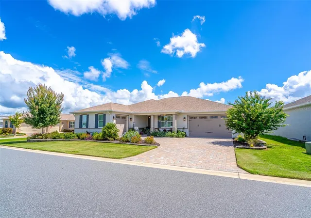 Photo 1 of Single family home for sale at 8149 Sw 96th Terrace Rd, Ocala, FL 34481 | MLS# OM731205 | Listing updated on 2026-09-14