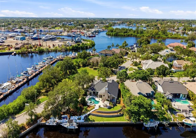 Photo 3 of Single family home for sale at 1102 Marina Dr, Tarpon Springs, FL 34689 | MLS# TB8543080 | Listing updated on 2026-09-14