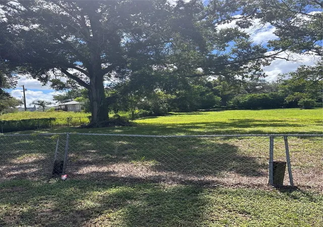 Photo 1 of Land for sale at 4619 E Lake Ave, Tampa, FL 33610 | MLS# TB8543121 | Listing updated on 2026-10-09