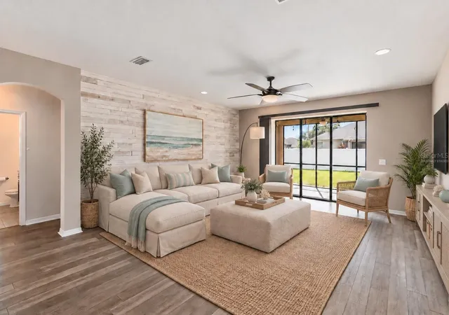 Photo 3 of Single family home for sale at 1904 Via Napoli St, Plant City, FL 33566 | MLS# TB8543193 | Listing updated on 2026-10-06