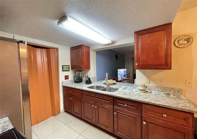 Photo 3 of Sale Pending at 3979 Sw Queen Anne Dr S, Orlando, FL 32839 | MLS# O6437197 | Listing updated on 2026-09-11