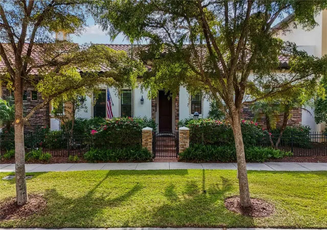 Photo 3 of Single family home for sale at 146 E Tampa Ave, Venice, FL 34285 | MLS# A4704289 | Listing updated on 2026-10-16