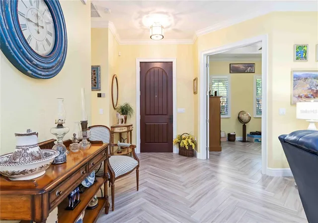 Photo 4 of Single family home for sale at 146 E Tampa Ave, Venice, FL 34285 | MLS# A4704289 | Listing updated on 2026-10-16