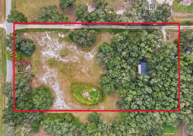 Photo 1 of Manufactured home for sale at 11324 Em En El Grv Rd, Leesburg, FL 34788 | MLS# G5117065 | Listing updated on 2026-09-15