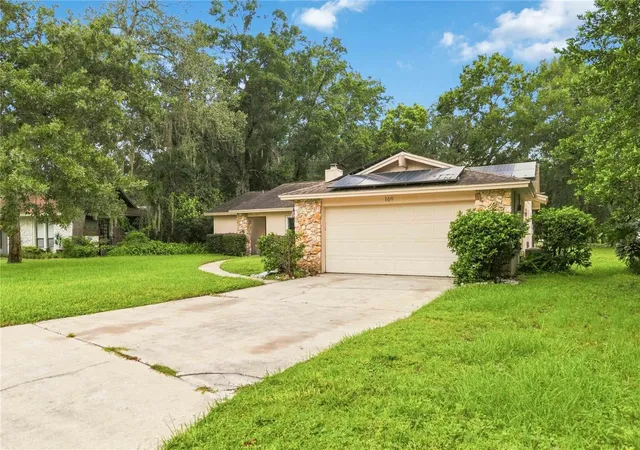 Photo 3 of Single family home for sale at 169 Duncan Trl, Longwood, FL 32779 | MLS# O6437269 | Listing updated on 2026-09-25