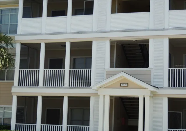 Photo 2 of Condo for sale at 4802 51st St W #1109, Bradenton, FL 34210 | MLS# A4704366 | Listing updated on 2026-10-09