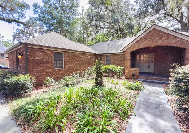 Photo 1 of Single family home for sale at 8613 Sw 55Th Pl, GAINESVILLE, FL 32608 | MLS# GC543096 | Listing updated on 2026-10-07