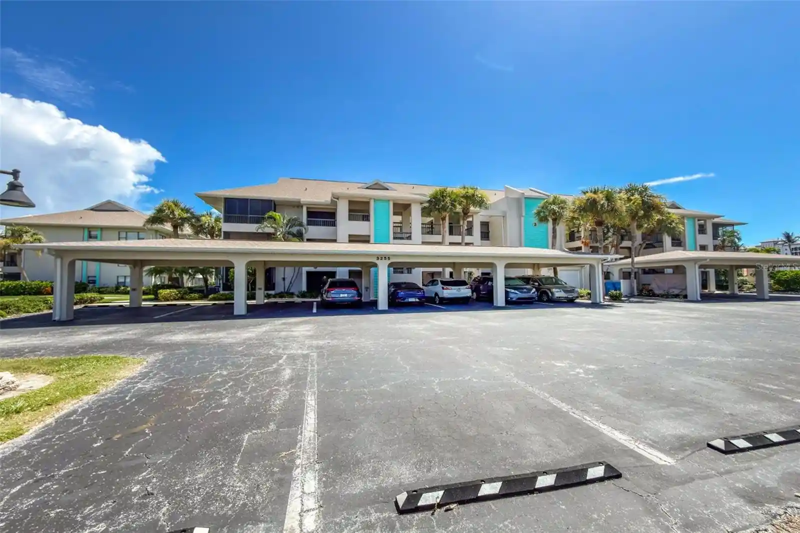 Listing Photo 2 - Condo for sale in 3255 Sugarloaf Key Rd located at 3255 Sugarloaf Key Rd, PUNTA GORDA, FL 33955 - Unit #31B