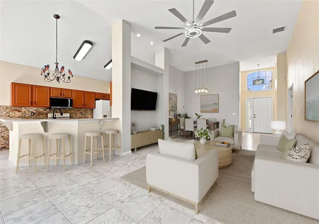 Photo 2 of Single family home for sale at 140 Moss Ln, Davenport, FL 33837 | MLS# S5156544 | Listing updated on 2026-10-04