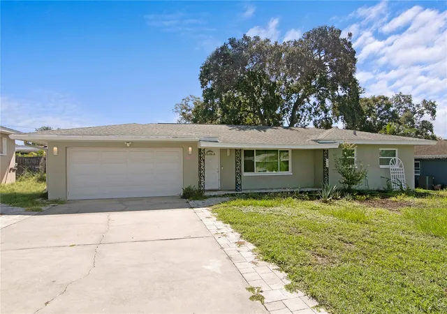 Photo 1 of Single family home for sale at 1009 Woodley Rd, Clearwater, FL 33764 | MLS# TB8543625 | Listing updated on 2026-09-12
