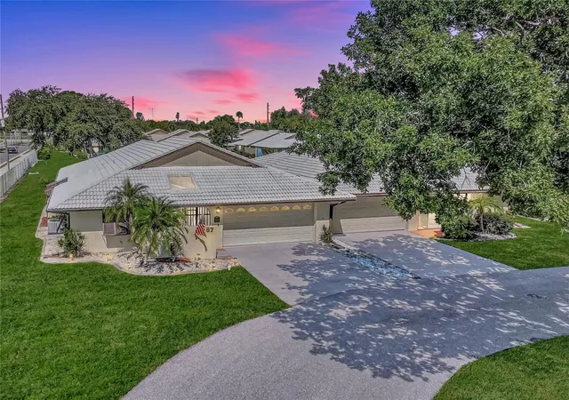 Photo 1 of Single family home for sale at 57 Sandstone Cir, Venice, FL 34293 | MLS# N6145550 | Listing updated on 2026-10-06