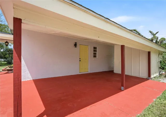 Photo 2 of Single family home for sale at 629 Cedar Park Dr, Daytona Beach, FL 32114 | MLS# NS1089129 | Listing updated on 2026-09-24