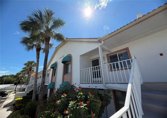 Photo 1 of Condo for sale at 4268 Madeira Ct #3324, Sarasota, FL 34233 | MLS# OM731382 | Listing updated on 2026-09-26