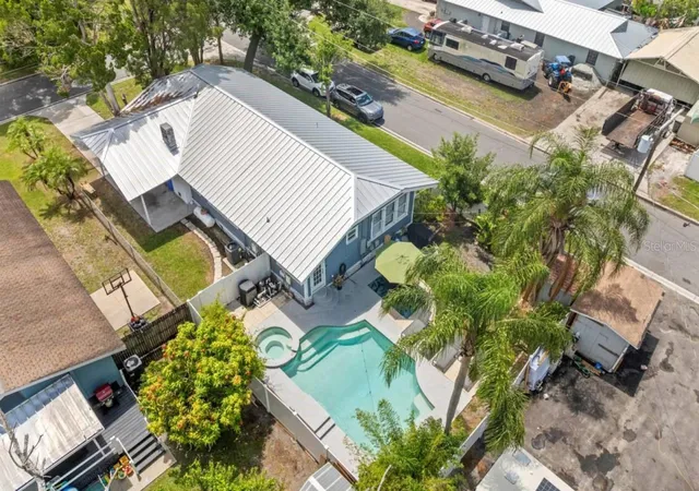 Photo 4 of Single family home for sale at 7002 N Cameron Ave, Tampa, FL 33614 | MLS# TB8543866 | Listing updated on 2026-10-06