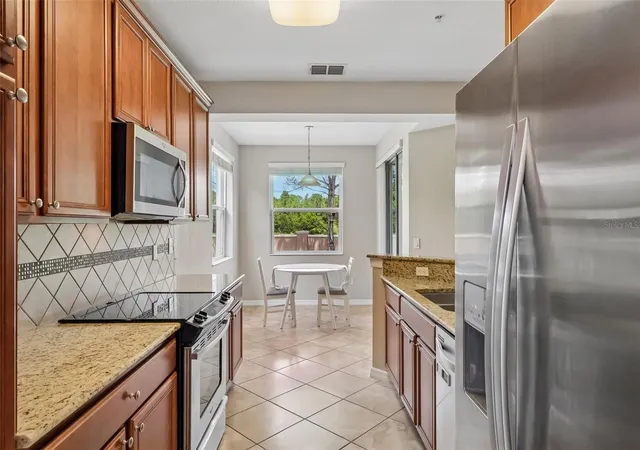 Photo 3 of Sale Pending at 8337 Bella Vida Cir, Davenport, FL 33896 | MLS# O6437735 | Listing updated on 2026-10-11