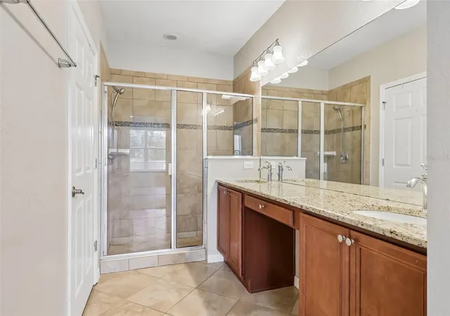 Photo 3 of Sale Pending at 8337 Bella Vida Cir, Davenport, FL 33896 | MLS# O6437735 | Listing updated on 2026-10-11