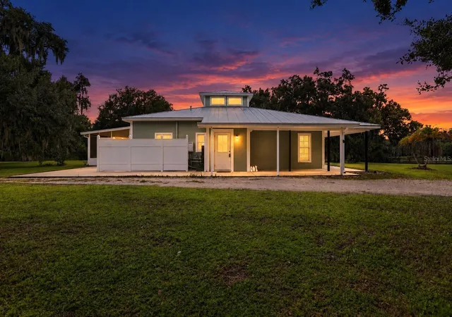 Photo 1 of House for sale at 3030 SE Highway 31, Arcadia, FL 34266 | MLS# O6437736 | Listing updated on 2026-09-15