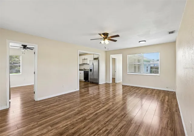 Photo 4 of House for sale at 4500 3rd Avenue S, Saint Petersburg, FL 33711 | MLS# TB8543902 | Listing updated on 2026-09-30