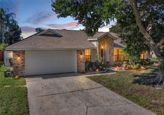 Photo 2 of Single family home for sale at 1553 Spring Ridge Cir, Winter Garden, FL 34787 | MLS# S5156629 | Listing updated on 2026-10-04