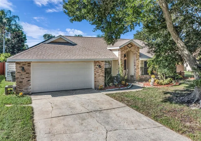 Photo 1 of Single family home for sale at 1553 Spring Ridge Cir, Winter Garden, FL 34787 | MLS# S5156629 | Listing updated on 2026-10-04