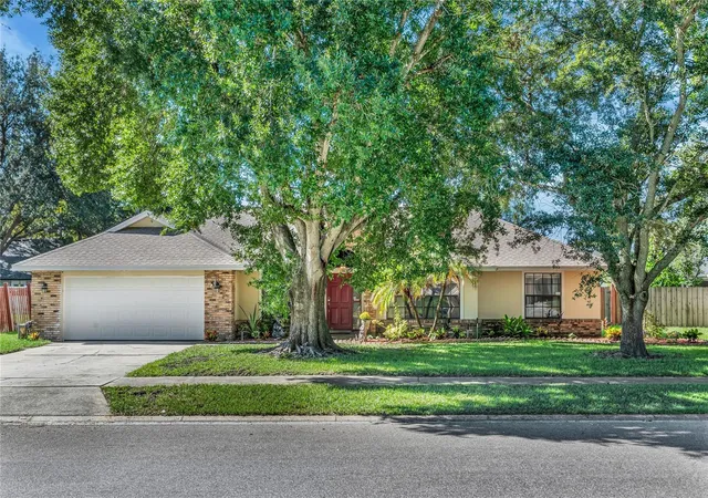 Photo 3 of Single family home for sale at 1553 Spring Ridge Cir, Winter Garden, FL 34787 | MLS# S5156629 | Listing updated on 2026-10-04
