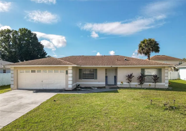 Photo 1 of Single family home for sale at 406 Jay Ct, Kissimmee, FL 34759 | MLS# S5156630 | Listing updated on 2026-09-15