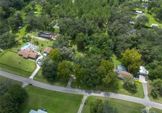 Photo 3 of Sale Pending at 12015 SW 5th Avenue, Gainesville, FL 32607 | MLS# GC543130 | Listing updated on 2026-09-14