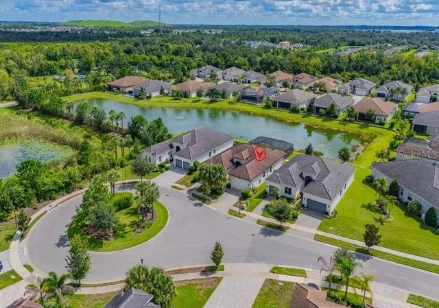 Photo 3 of Single family home for sale at 4906 Pamplona Ct, Wimauma, FL 33598 | MLS# TB8544001 | Listing updated on 2026-09-09