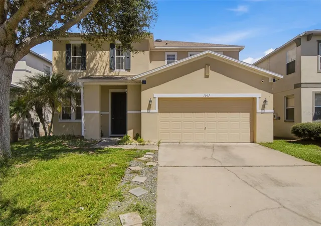 Photo 1 of Single family home for sale at 1017 Berkeley Dr, Kissimmee, FL 34744 | MLS# O6437815 | Listing updated on 2026-09-12