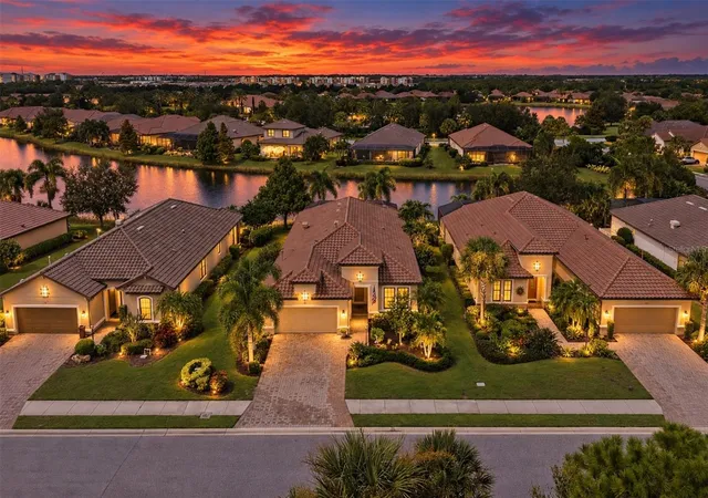 Photo 4 of Single family home for sale at 5214 Castello Ln, Bradenton, FL 34211 | MLS# A4704575 | Listing updated on 2026-09-23