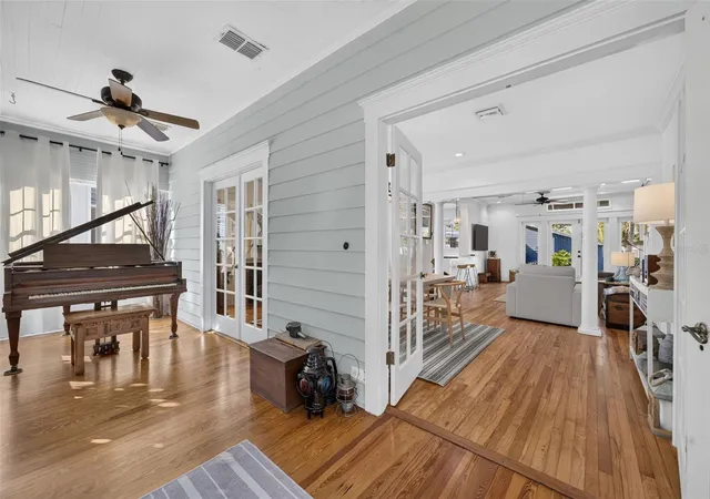 Photo 3 of Single family home for sale at 443 Broadview Ave, Winter Park, FL 32789 | MLS# O6437839 | Listing updated on 2026-10-11
